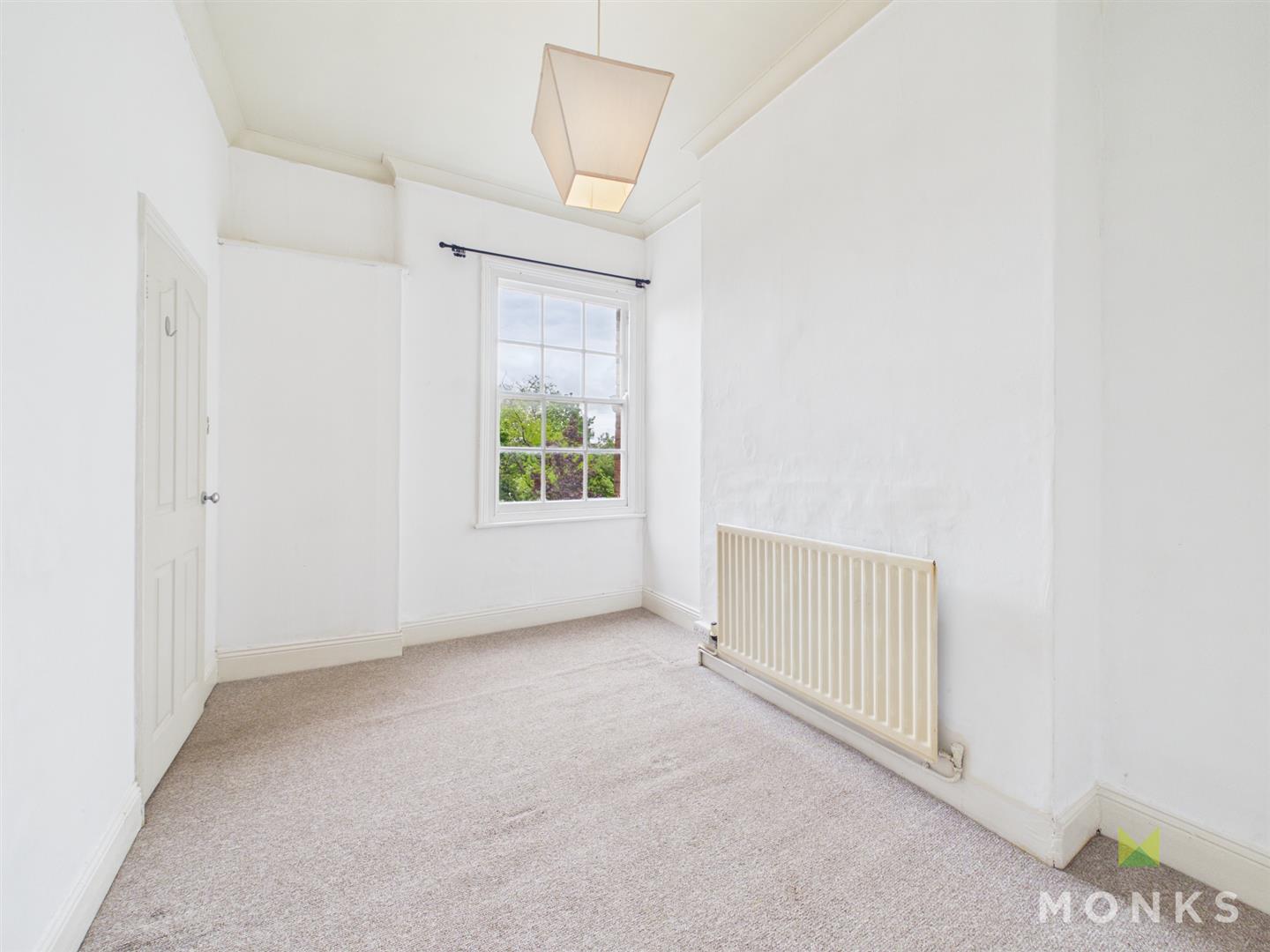 39 Monkmoor Road, Shrewsbury, SY2 5AH For Sale